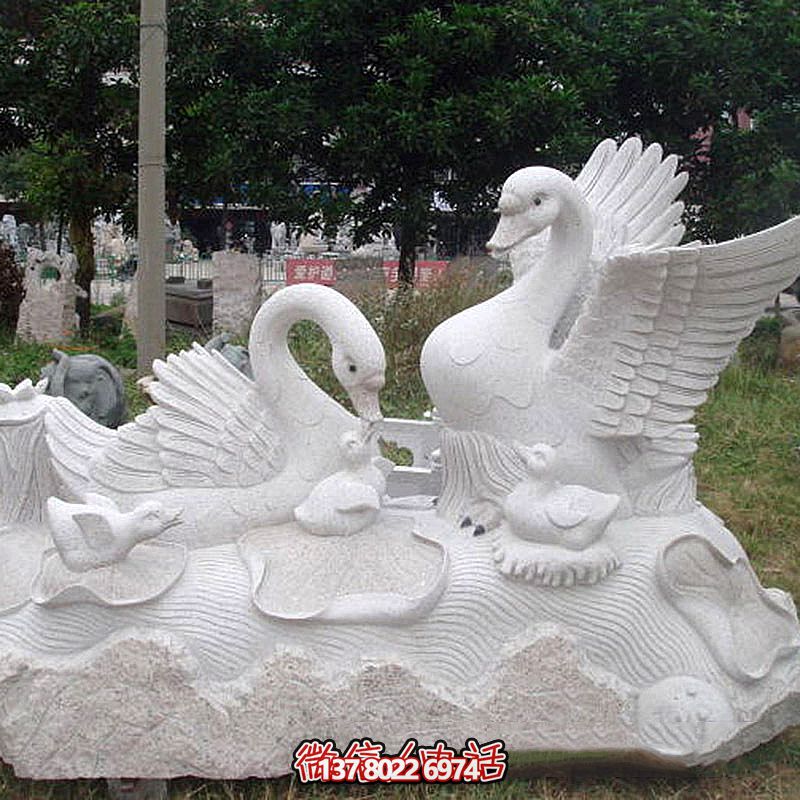 創(chuàng)意企鵝雕塑，點綴你的公園廣場