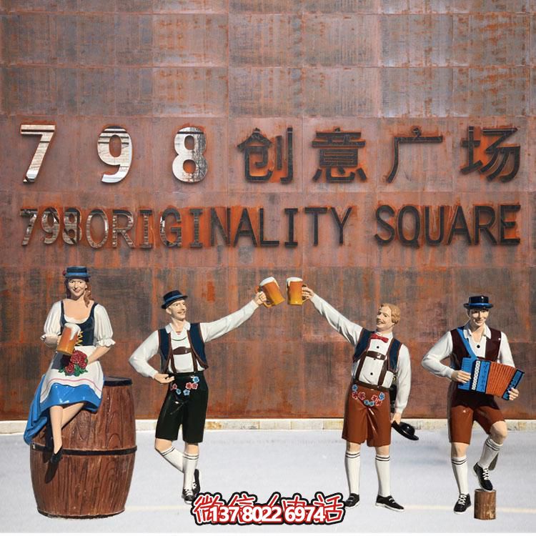 玻璃鋼雕塑——點(diǎn)綴廣場(chǎng)景觀，塑造優(yōu)雅人物卡通