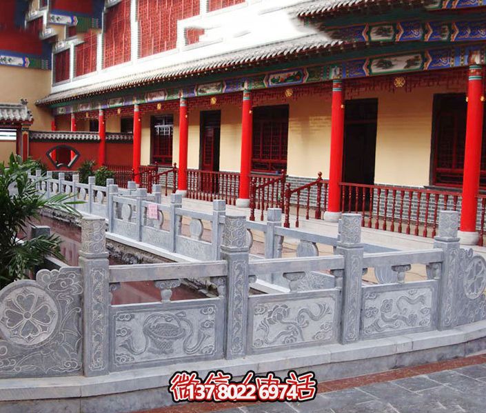 游覽大理，感受古老石欄桿的魅力