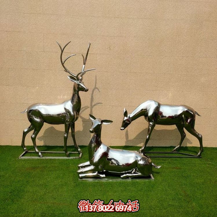 精致不銹鋼戶外雕塑，梅花鹿增添公園草坪魅力