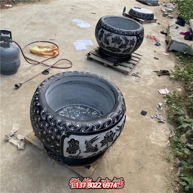 精美大理石養(yǎng)魚水缸，為您的景點(diǎn)增添美感