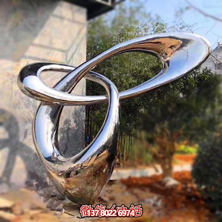 精致不銹鋼圓環(huán)擺件，提升園林景觀美感