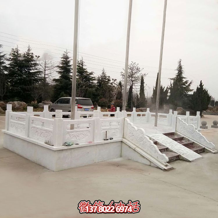 紀(jì)念中國母親河流運動——精美石雕升旗臺