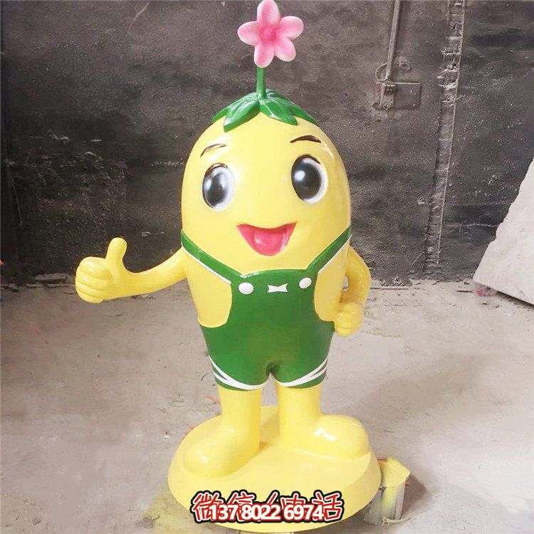 玻璃鋼卡通人物雕塑，給幼兒園創(chuàng)意擺放