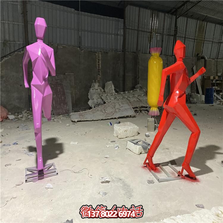 不銹鋼幾何遠(yuǎn)觀景觀擺件，為公園增添動(dòng)感