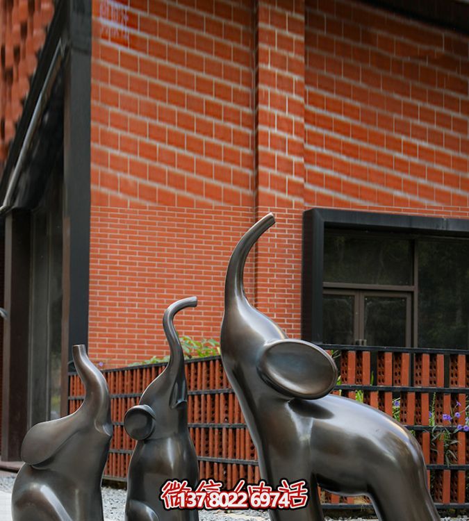 高端玻璃鋼擺件仿銅抽象大象，給你帶來(lái)美好生活
