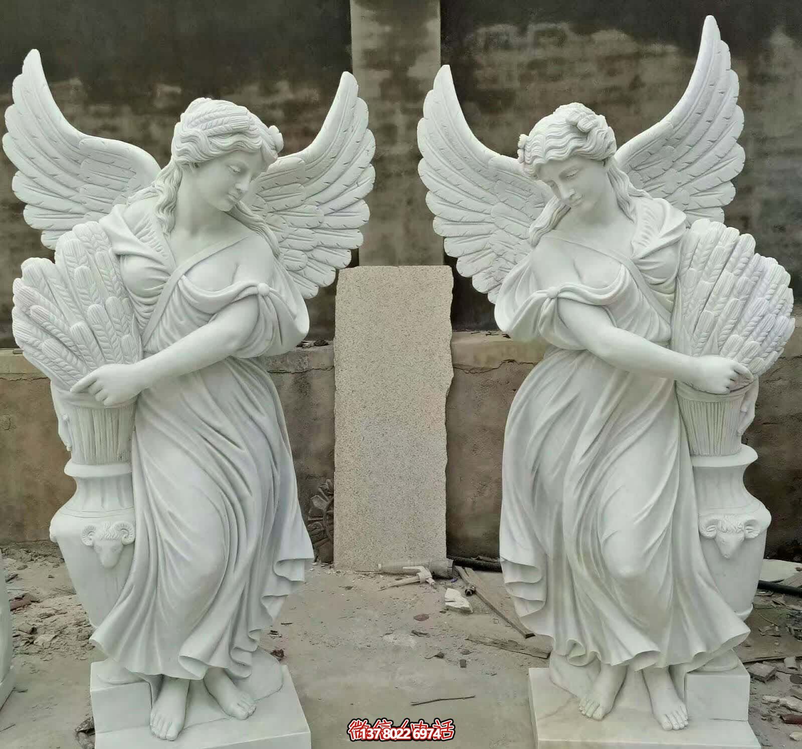 精雕細(xì)琢的白玉雕塑，點(diǎn)綴西方庭院別墅