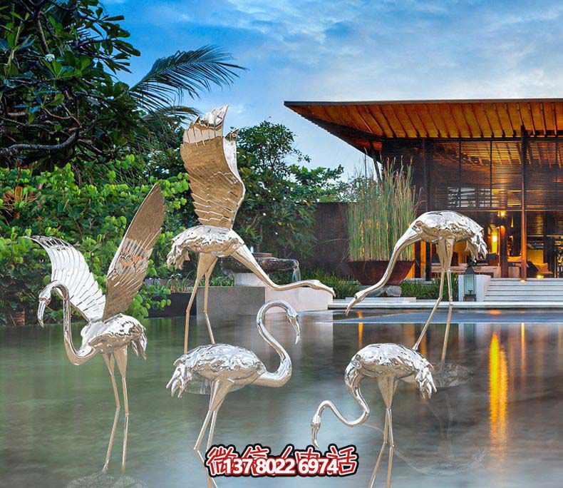 不銹鋼火烈鳥雕塑，游樂(lè)園擺放鏡面裝點(diǎn)