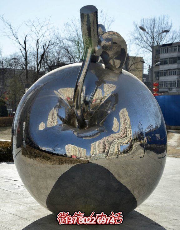 不銹鋼雕塑，鏡面蘋果，適合戶外擺放的精美裝飾