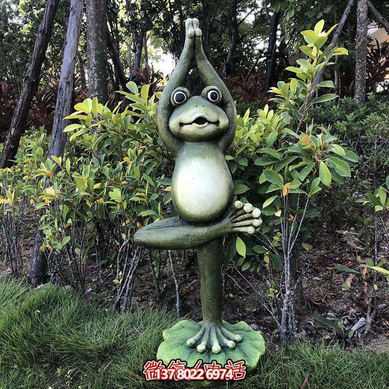 藝術(shù)之旅以樹(shù)脂彩繪、瑜伽練習(xí)和雕塑裝置為靈感的公園探索