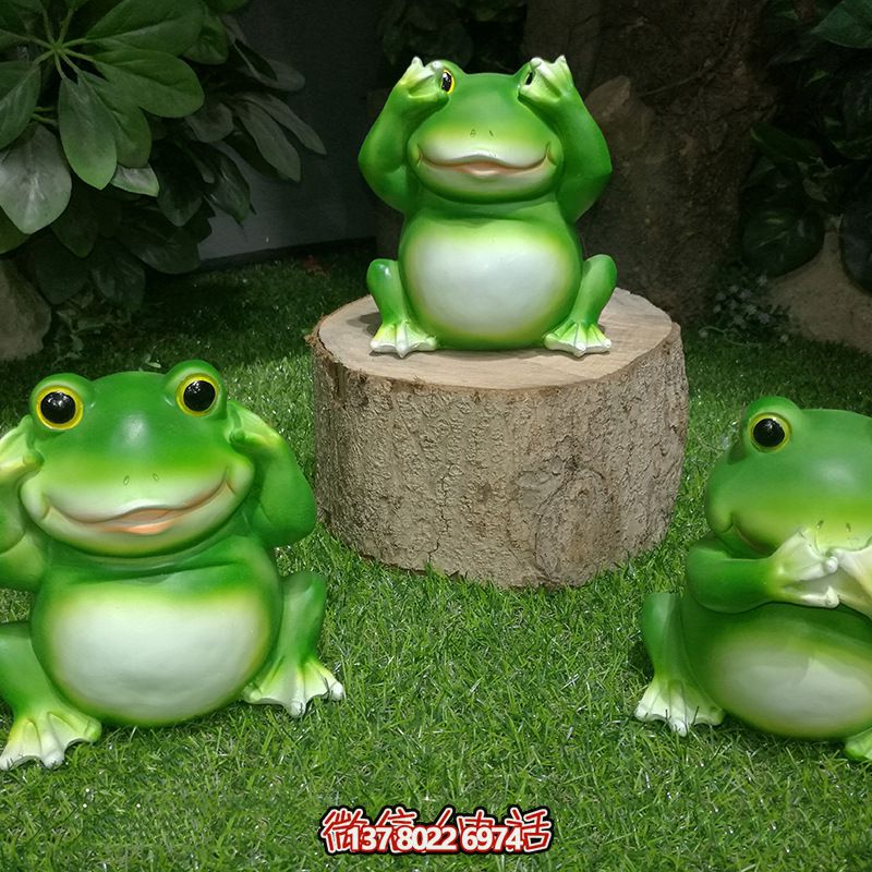 海邊玻璃鋼青蛙雕塑，個性十足