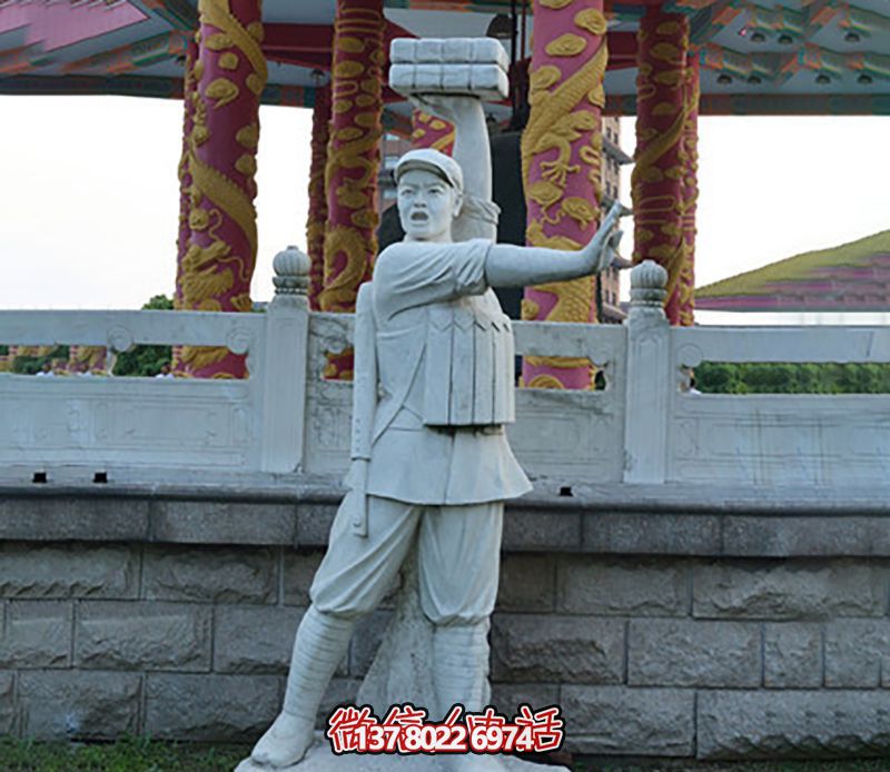 董存瑞景觀雕塑，點綴廣場景觀