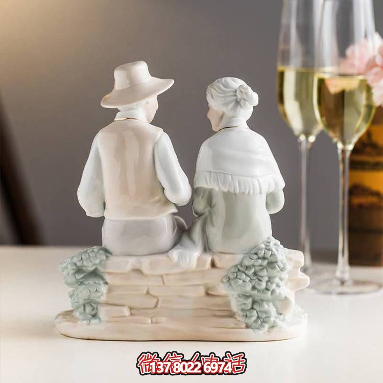 玻璃鋼雕塑人物裝飾，為室內(nèi)臥室?guī)砻篮梅諊? title=