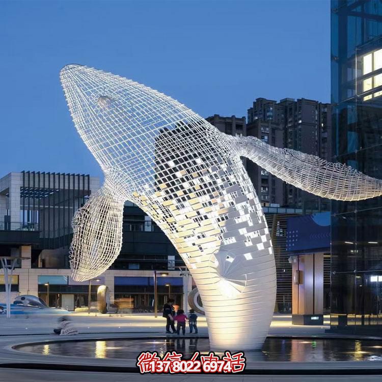 精美的大型不銹鋼網(wǎng)格鯨魚雕塑，綴點(diǎn)你的戶外空間