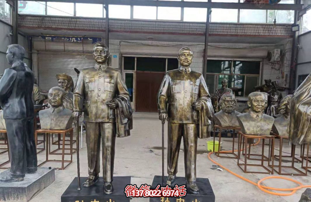 仿銅玻璃鋼孫中山雕塑，點(diǎn)亮校園景區(qū)