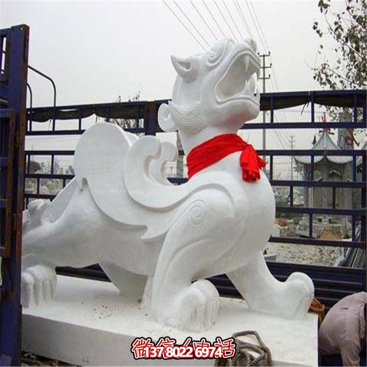 大理石石雕麒麟，古典庭院裝飾精美大型雕塑