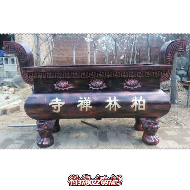 玻璃鋼大型香爐雕塑，點(diǎn)綴露天景區(qū)