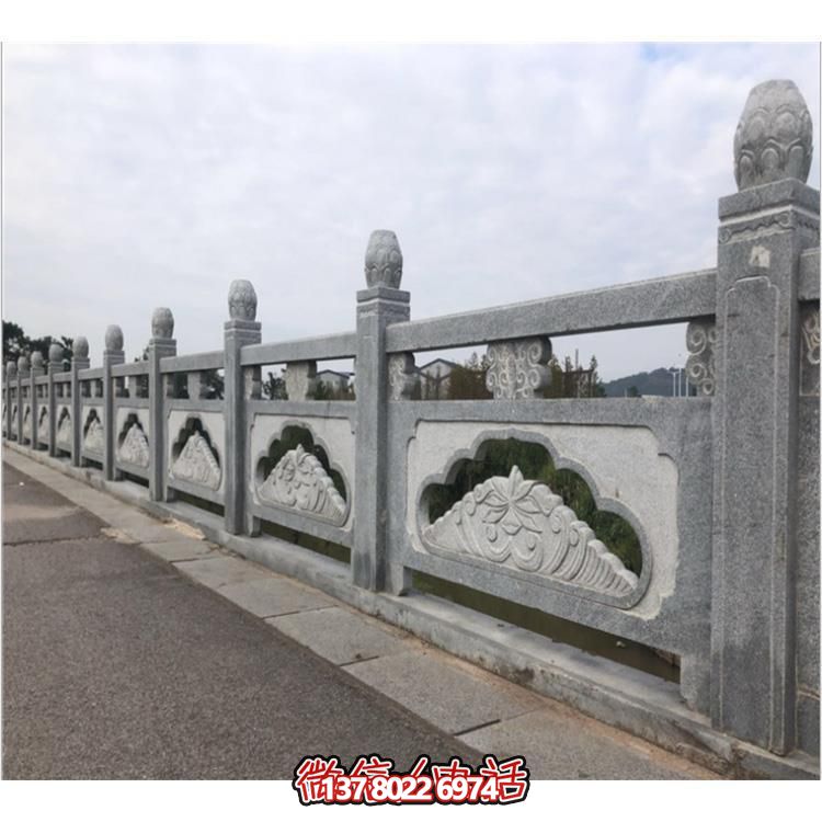 精致青石石雕欄桿，打造美麗公園景區(qū)