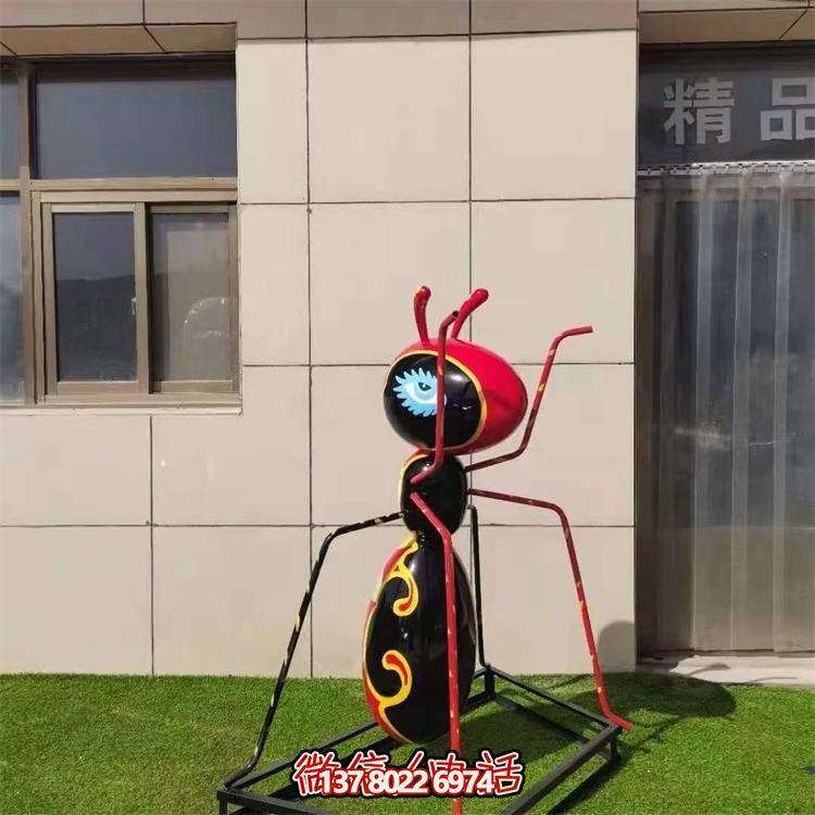不銹鋼彩繪創(chuàng)意螞蟻景觀戶(hù)外公園擺件