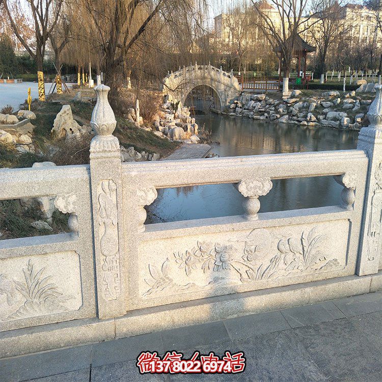 石欄板石雕護(hù)欄