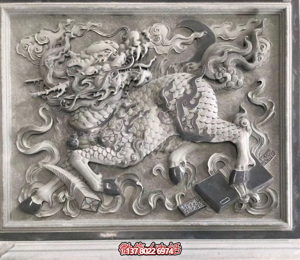 青石麒麟獻(xiàn)瑞：祥瑞滿庭，福佑千秋